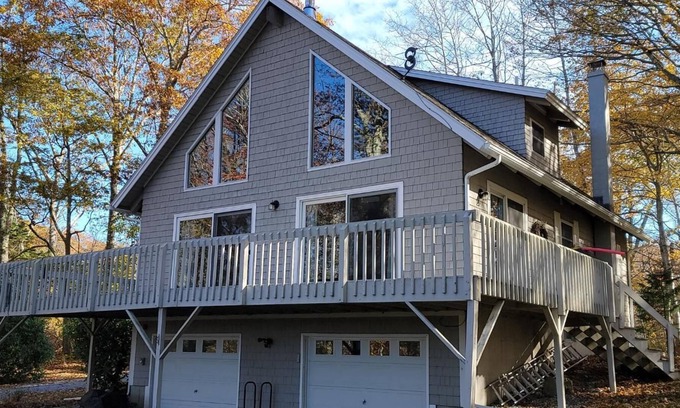 East Boothbay Casa | SMUGGLER`S COVE LOOKOUT | 2 Bed, 2 Bath