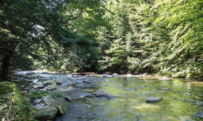 Jeffersonville Casa | Smuggler's Notch Mountain House w/hot tub & river