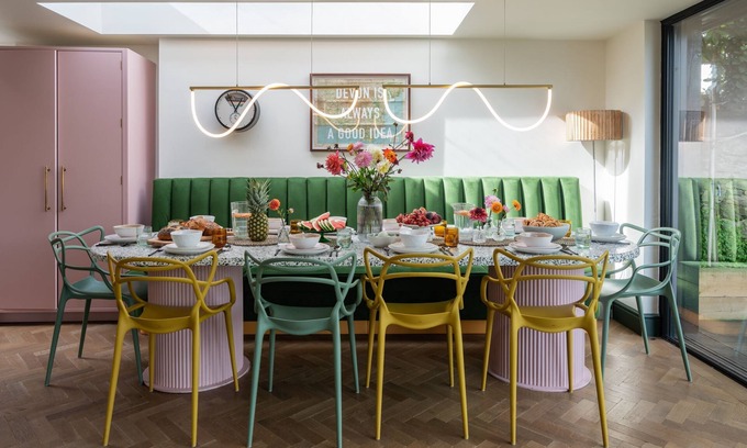 Malborough Casa | Smurf House - a house that sleeps 12 guests in 5 bedrooms