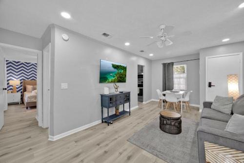Jacksonville Beach Casa | SMV Azure Sands Retreat
