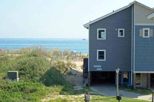 South Nags Head Casa | SN8643 - Back 2 The Beach