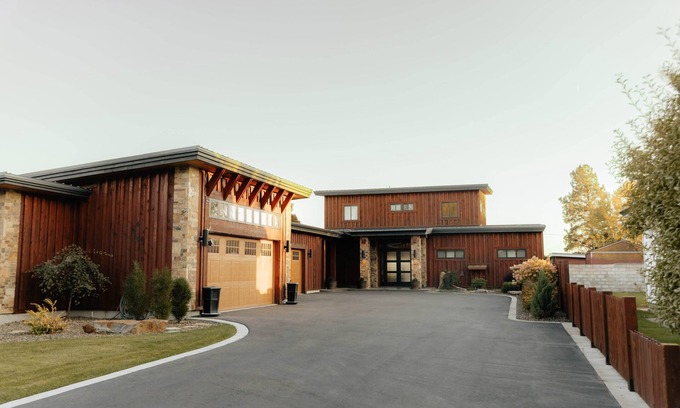 St. Anthony Casa | Snake River Estate - Direct River Access & Firepit