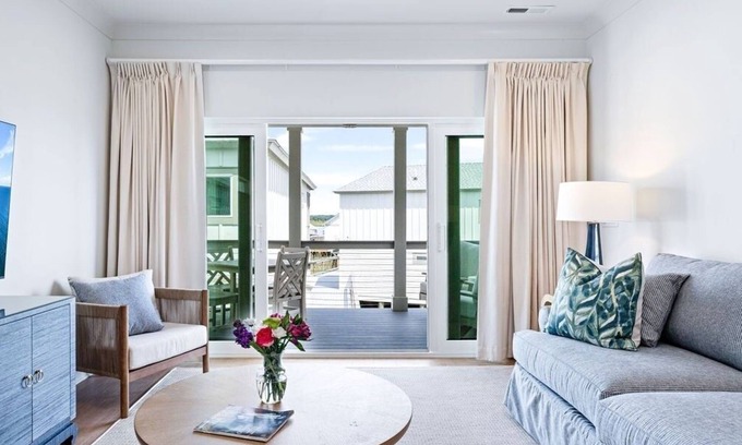 Georgetown Casa | Snapper at Winyah Bay Club