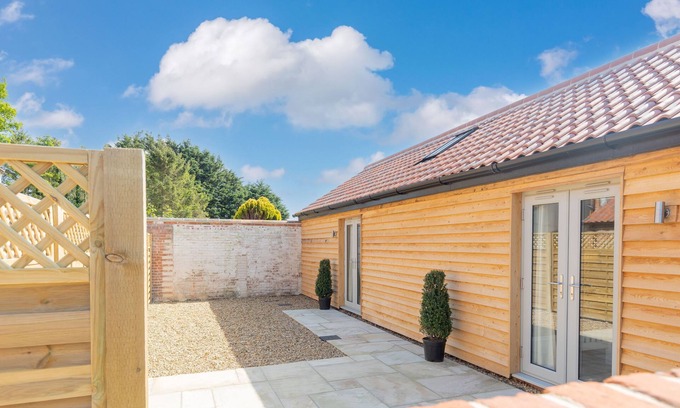 Aldborough Casa | Snipe Meadow Barn - single storey barn conversion with countryside views