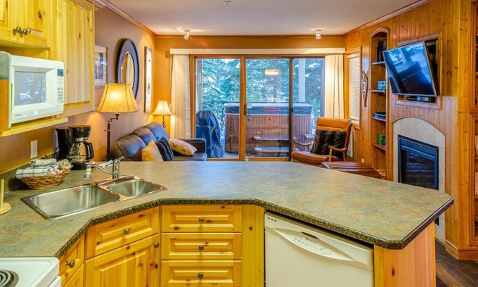 Sun Peaks Apartamento | Snow Creek Village #48 By Bear Country