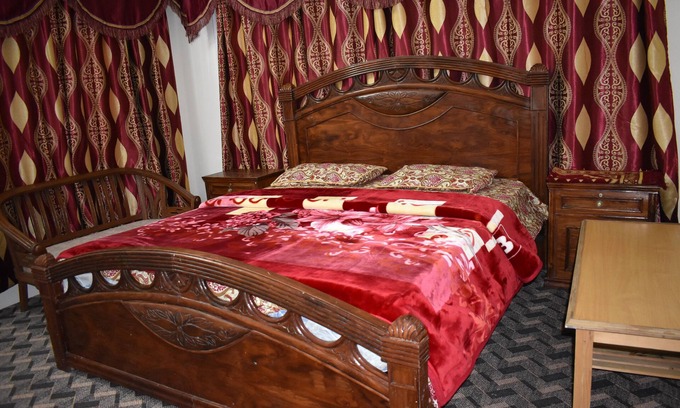 Kaghan Hotel | Snow Land Hotel Kaghan