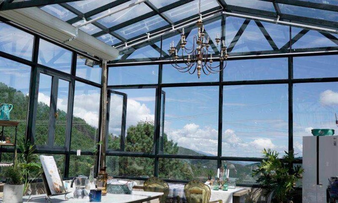 Yulong County Casa | Snow Mountain ·Flower Blossom