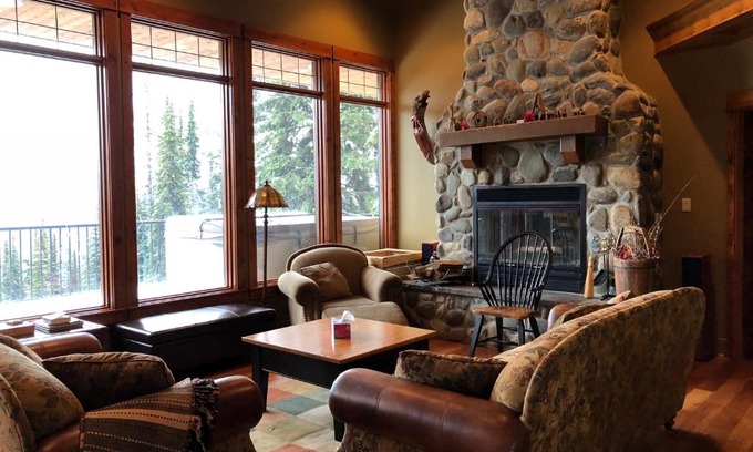 Silver Star Mountain Chalet De Esquí | Snow Yeti