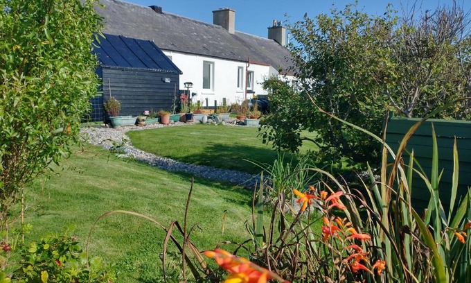 Arnol Casa | Snowberry Cottage