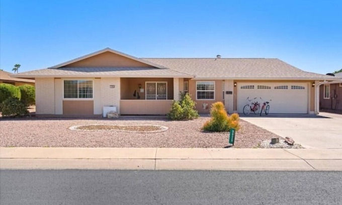 Sun City Casa | Snowbirds, golfers, outdoor and sports enthusiasts love Rey Madera Casa!