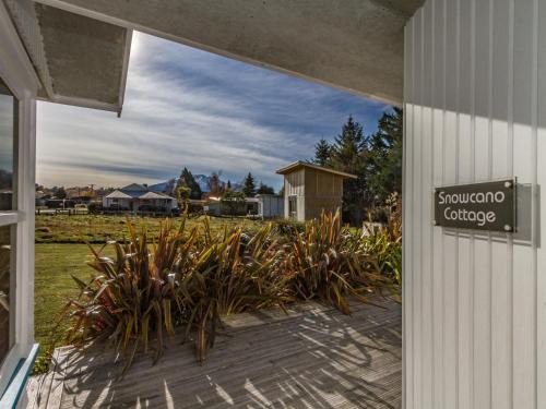 Rangataua Casa | Snowcano Cottage - Rangataua Holiday Home