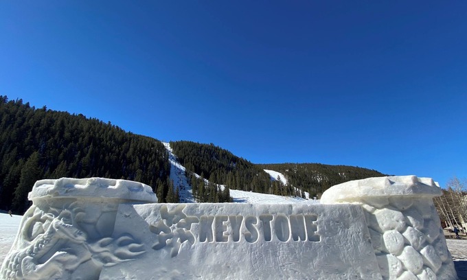 Mountain House Condominio | Snowdance B102