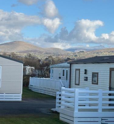 Dinas Complejo | Snowdon View, White Tower Holiday Park