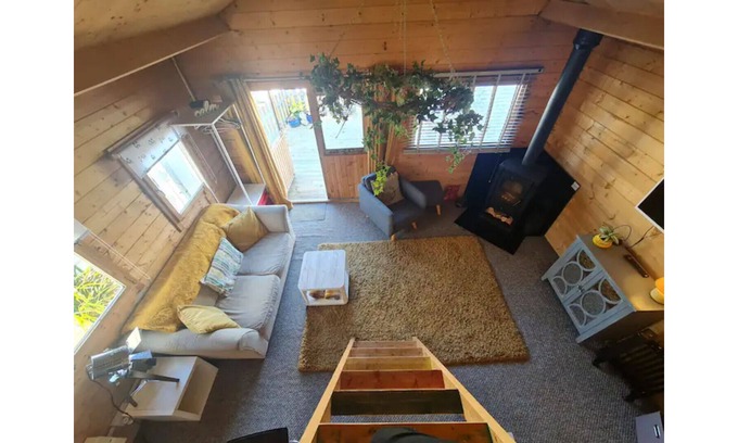 Dinas Cabina | Snowdonia Sea view Beach Cabin