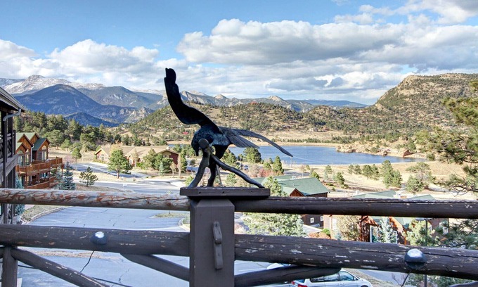 Estes Park Condominio | Snowdrift Peak 203 - 2 Br condominio, Marys Lake y vistas a la montaña!