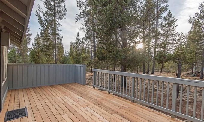 Deer Park Casa | Snowshoe Inn
