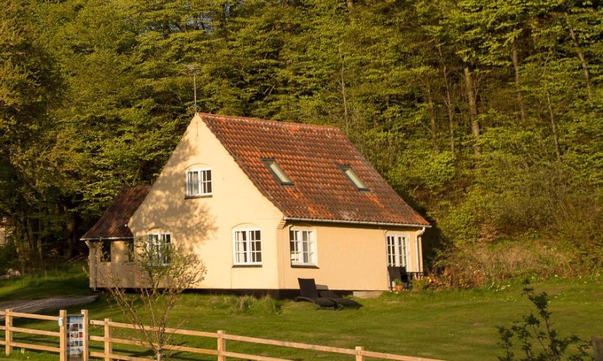 Borre Casa | Snowwhites House
