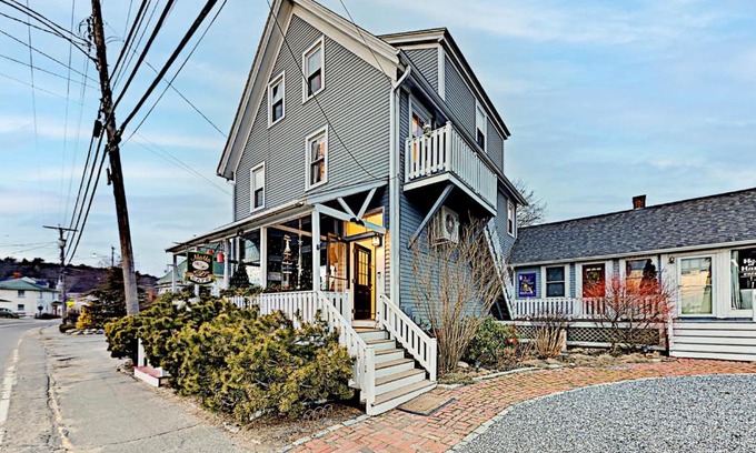 Boothbay Harbor Casa | Snug Harbor Grande