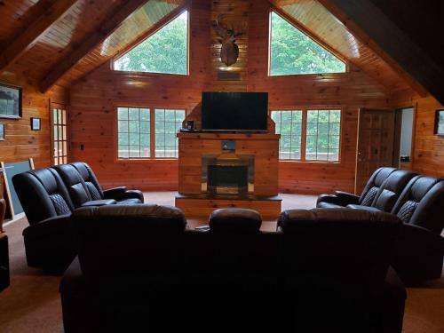 Newport Cama Y Desayuno | Snyder's Knob