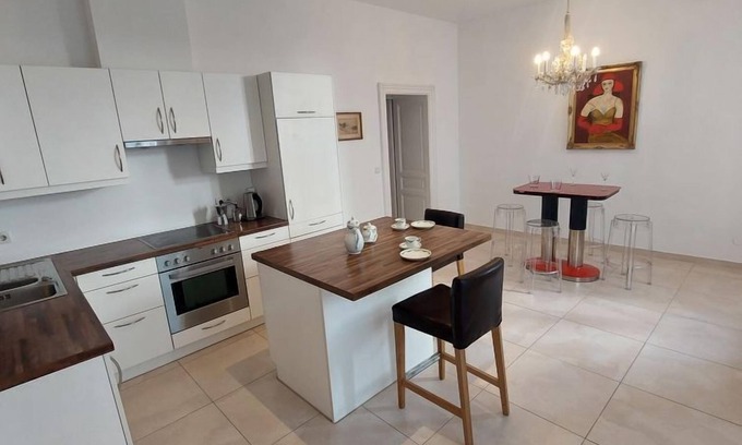 Thurygrund Apartamento | Sobieskiplatz by Interhome