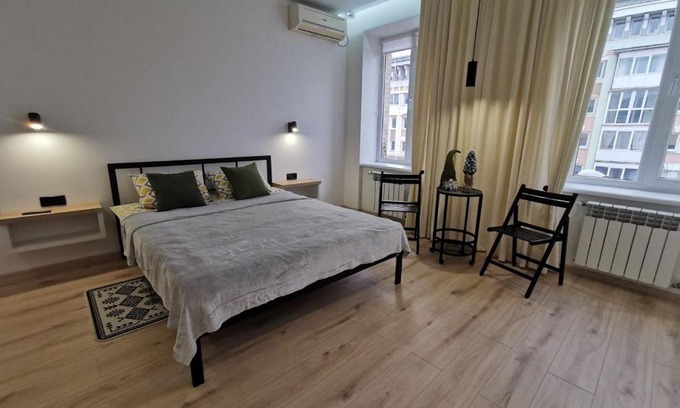 Rivne Apartamento | Soborna Apartment