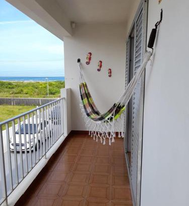 Pontal do Parana Casa | Sobrado beira mar com vista deslumbrante