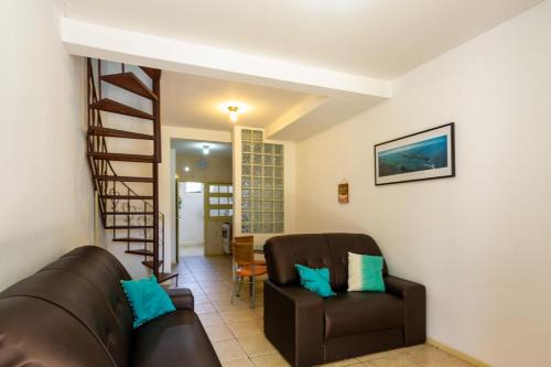 Armacao Casa | Sobrado Pé na Areia na Praia da Armação P143