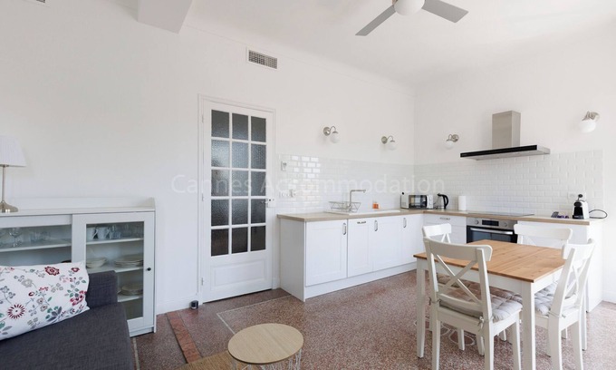 Heres Apartamento | Soeur-2911-Chaming apartment near the famous Forville market