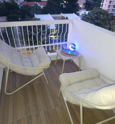 Sutomore Apartamento | Sofi