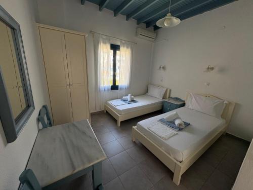Loutro Casa | Sofia Rooms