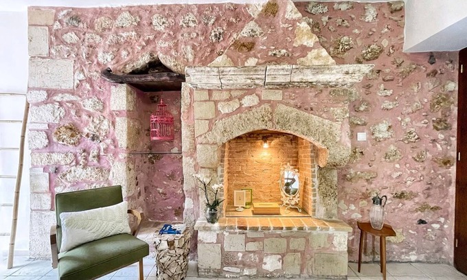 Old Town Rethymnon Casa | Sohora s Spring Sanctuary - Paradise Courtyard Gem
