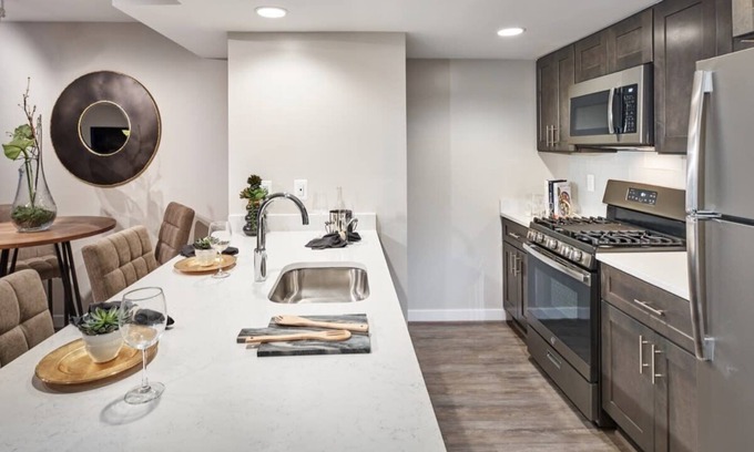 Court House Apartamento | Sojourn | Courtland Towers