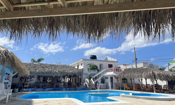 Residencial ROMANA Hotel | Sol Azul
