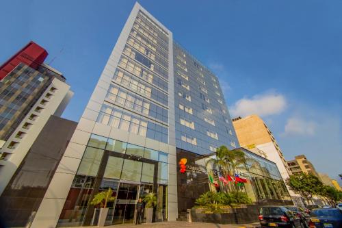 Petit Jean Ocharán Hotel | Sol de Oro Hotel & Suites
