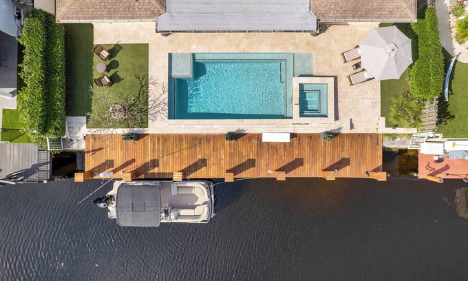 Pompano Isles Casa | SOL HAUS Waterfront + Heated Saltwater Pool/Spa