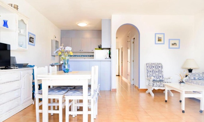 Fornells Apartamento | SOL NAIXENT