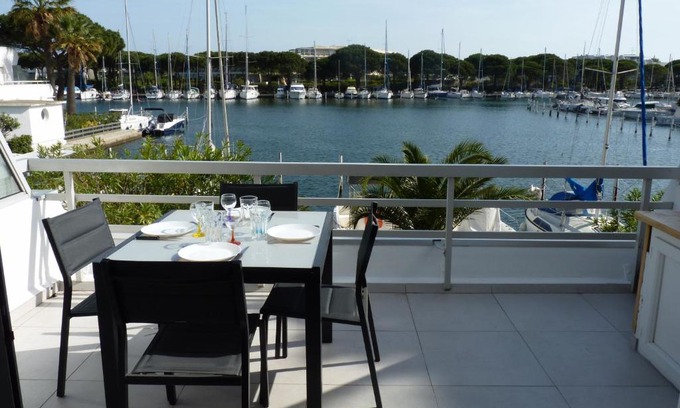 Le Grau-Du-Roi Apartamento | Sol-y-Days Darse, Superbe appartement de type Marina avec belle terrasse vue port de plaisance