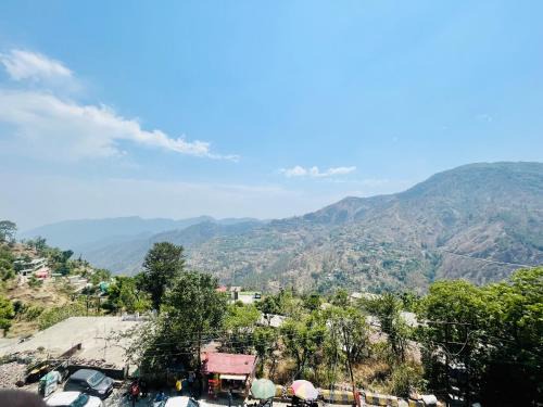 Nainital Apartamento | Solace