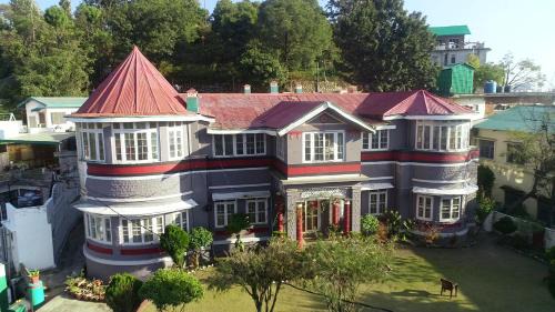 Bajoral Khurd Cama Y Desayuno | Solan Retreat