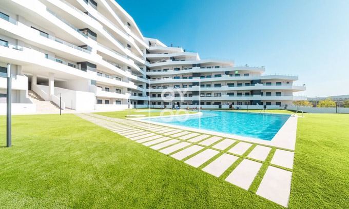 San Miguel de Salinas Apartamento | Solana Boutique Apartment, pool, serenity and views, by OYOOSTAYS