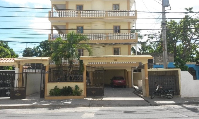 Ensanche Isabelita Apartamento | Apartamento solar lleno de pasión