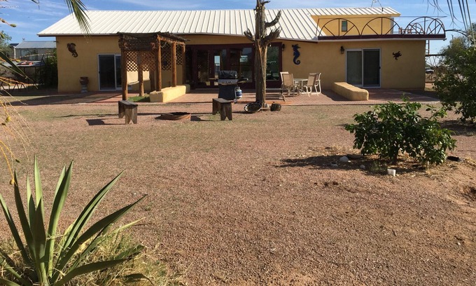 Maricopa Casa | Retiro ecológico de energía solar con Horse Arena