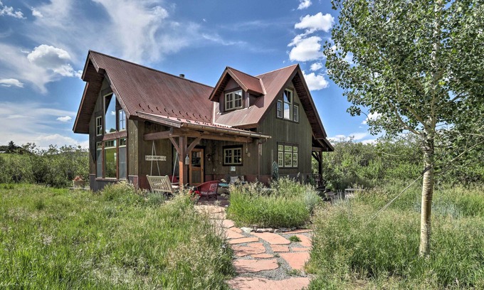 Placerville Casa | ¡NUEVO! Custom Solar 1BR Placerville Home con vistas Mtn