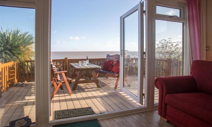 Leiston Casa | Sole Bay View