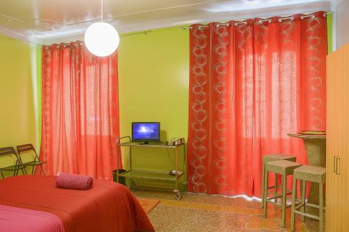 Castelletto Casa | Sole Rosso Pernotto Smart a Genova Porto