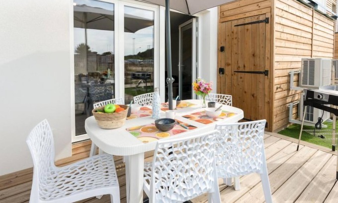 Mimizan-Plage Apartamento | Soleil Couchant B03 by Interhome