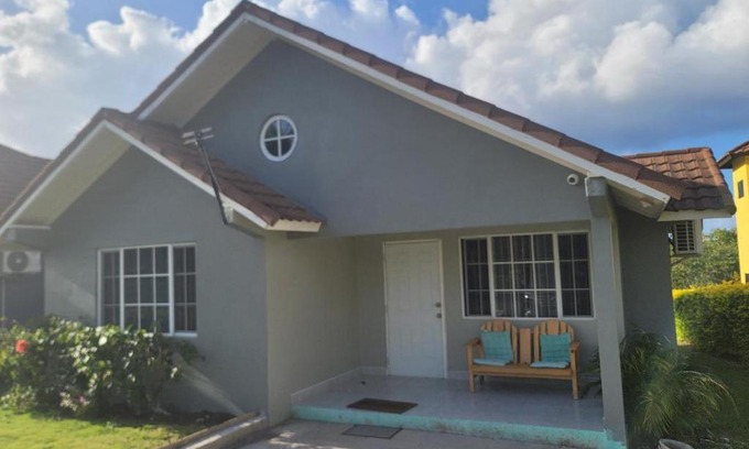 St. Ann's Bay Casa | Soleil Debra's Place Lot 147