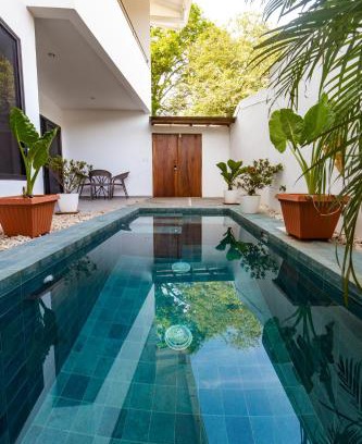 Malpaís Casa | Solemar 2bdrm House - Private Pool , King Bed and Balcony Sunset View