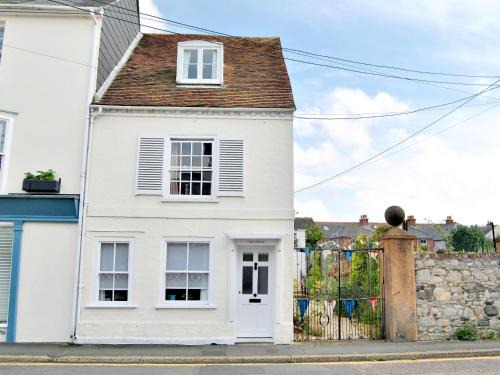 Yarmouth Casa | Solent Cottage - Pqqu