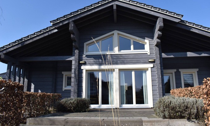 Wassenberg Casa | Solid wooden house to feel good in the middle of the Meinweg area